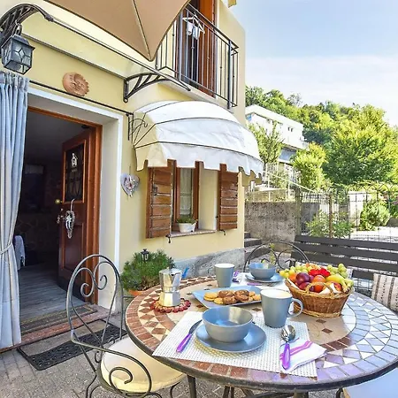 Stunning In With 1 Bedrooms And Wifi * Μπελούνο